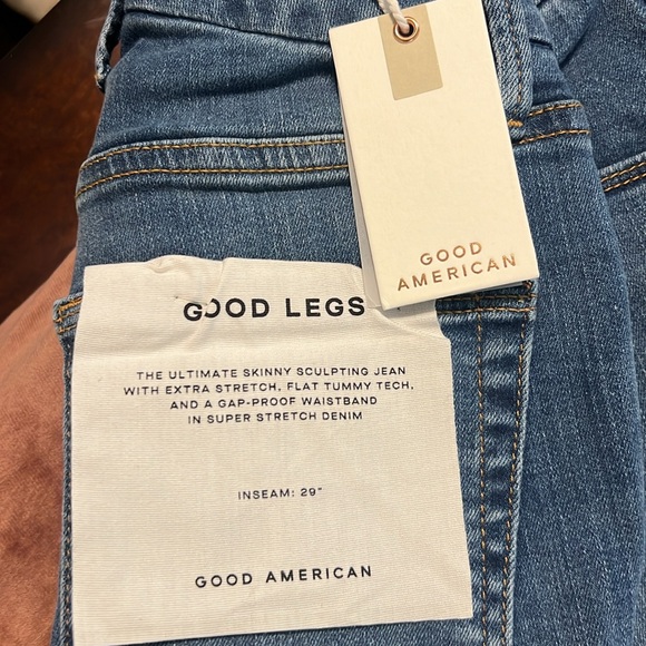 NWT Good American jeans!! - Picture 9 of 9